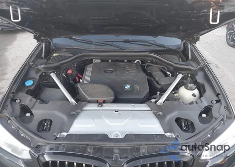 2021 BMW X4 xDrive30I z USA, uszkodzony, nr VIN 5UX2V1C03M9H89632